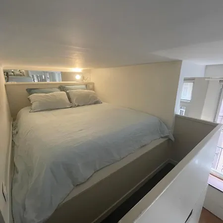 Elegant Studio Avec Mezzanine Porte Des Ternes Parijs Buitenkant foto